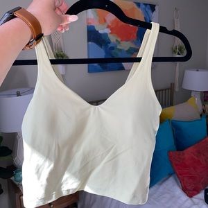 Size 8 lululemon align tank in dew green